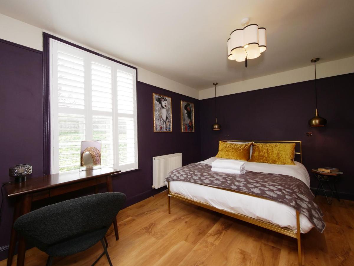 Bar Wall Cottage-City Wall Views-Sleeps 5 Йорк Экстерьер фото
